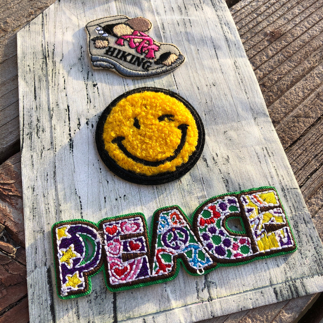 Patch Culture | Hiking Boot - Smiley - Peace
